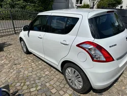 Weiß Gebraucht 2016 Suzuki Swift Comfort Kleinwagen | 10.400 € (Etwas zu teuer)
