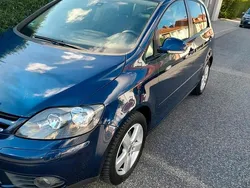 Blau Gebraucht 2008 VW Golf Plus Cross Van / Kleinbus | 4.999 € (Fairer Preis)