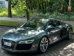 Grau Gebraucht 2014 Audi R8 Coupé Design Coupé | 55.990 € (Etwas zu teuer)