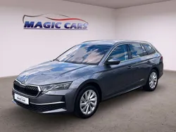 Graphitegrau metallic (metallic) Gebraucht 2024 Skoda Octavia Selection Kombi | 29.900 € (Guter Preis)