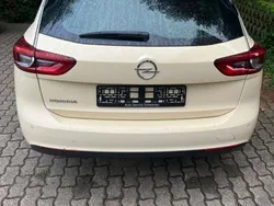 Gelb Gebraucht 2020 Opel Insignia Business Limousine | 9.500 € (Superpreis)