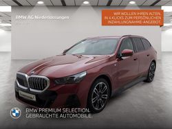 Rot Gebraucht 2024 BMW 530e M Sport Kombi | 67.480 €
