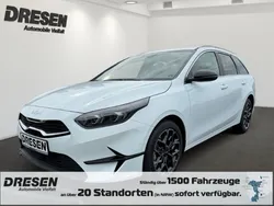 Weiss Neu 2024 Kia Ceed Sportswagon Kombi | 23.780 € (Superpreis)