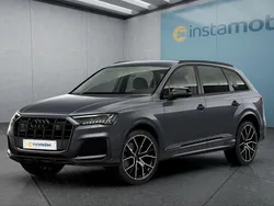 Grau Gebraucht 2022 Audi SQ7 SUV | 75.599 € (Fairer Preis)