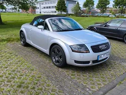 Silber Gebraucht 2001 Audi TT Roadster Sport Cabrio | 5.500 € (Fairer Preis)
