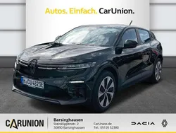 Black pearlschwarz metallic Gebraucht 2023 Renault Mégane Evolution Limousine | 30.994 € (Teuer)