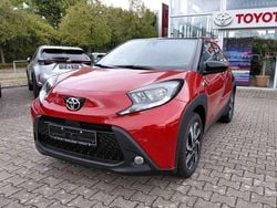 Rot Gebraucht 2025 Toyota Aygo X SUV | 18.900 € (Fairer Preis)