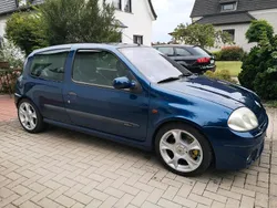 Blau Gebraucht 2002 Renault Clio II R.S. Kleinwagen | 7.200 € (Fairer Preis)