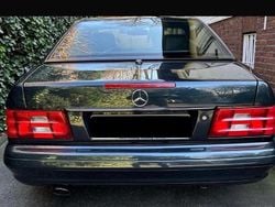 Schwarz Gebraucht 1999 Mercedes SL320 Cabrio | 29.500 € (Guter Preis)