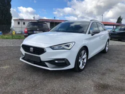 Weiß Gebraucht 2021 Seat Leon FR Kombi | 14.990 €