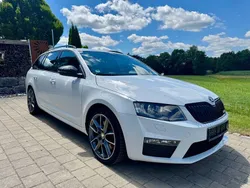 Weiß Gebraucht 2016 Skoda Octavia RS Kombi | 16.300 € (Fairer Preis)