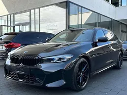 Schwarz Gebraucht 2024 BMW 320 M Sport Kombi | 41.680 € (Fairer Preis)