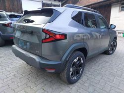 Dolomitgrau kqg Neu 2025 Dacia Duster Extreme SUV | 30.299 € (Etwas zu teuer)