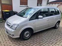 Silber Gebraucht 2006 Opel Meriva Van / Kleinbus | 2.990 € (Fairer Preis)