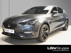 Grau Neu 2025 Seat Leon Black Edition Limousine | 30.990 € (Teuer)