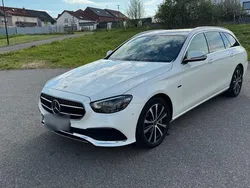 Weiß Gebraucht 2020 Mercedes E300 Kombi | 28.000 € (Guter Preis)