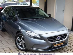 Grau Gebraucht 2015 Volvo V40 You! Kombi | 11.500 € (Fairer Preis)