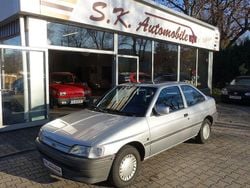 Silber Gebraucht 1992 Ford Escort Limousine | 2.450 €