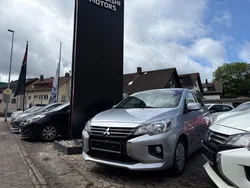 Silber Gebraucht 2023 Mitsubishi Space Star Select Limousine | 11.990 € (Fairer Preis)