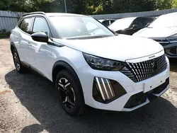 Okenit weiß metallic Neu 2025 Peugeot 2008 GTi SUV | 27.058 € (Superpreis)