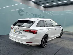 Weiß Gebraucht 2024 Skoda Octavia Kombi | 31.749 € (Guter Preis)