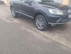Blau Gebraucht 2017 VW Touareg SUV | 29.700 € (Etwas zu teuer)