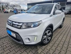 Cool white pearl metalic Gebraucht 2016 Suzuki Vitara SUV | 13.500 € (Fairer Preis)