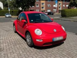 Rot Gebraucht 2000 VW Beetle Kleinwagen | 2.500 € (Fairer Preis)