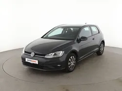 Grau Gebraucht 2017 VW Golf VII Trendline Limousine | 11.670 € (Guter Preis)