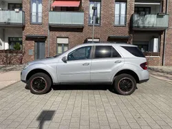 Silber Gebraucht 2006 Mercedes ML320 SUV | 7.500 € (Guter Preis)