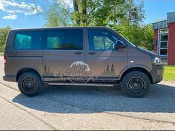 Braun Gebraucht 2015 VW T5 Van | 24.850 €