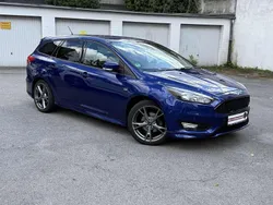 Blau Gebraucht 2018 Ford Focus ST-Line Kombi | 7.790 € (Superpreis)