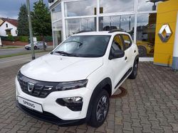 Kaolinweiß Gebraucht 2021 Dacia Spring Business Kleinwagen | 10.985 €