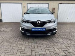 Grau d69 + schwarz gne Gebraucht 2019 Renault Captur Bose Edition SUV | 14.499 € (Fairer Preis)