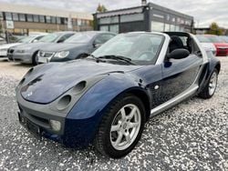 Blau Gebraucht 2005 Smart Roadster Cabrio | 7.490 € (Fairer Preis)