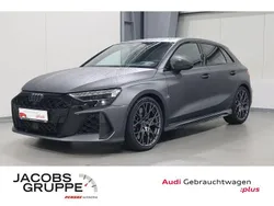 Daytonagrau polarmatt Gebraucht 2024 Audi RS3 Sportback Ambiente Kleinwagen | 71.820 €