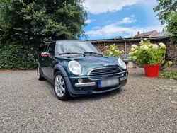 Grün Gebraucht 2003 Mini ONE Kleinwagen | 2.400 € (Etwas zu teuer)