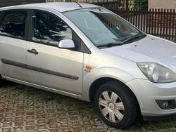 Silber Gebraucht 2006 Ford Fiesta Kleinwagen | 999 €