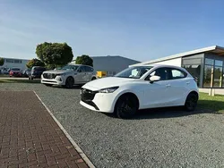 Weiß Gebraucht 2024 Mazda 2 Center-Line Limousine | 16.990 € (Superpreis)