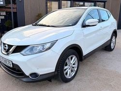 Weiß Gebraucht 2014 Nissan Qashqai Acenta SUV | 9.299 € (Fairer Preis)