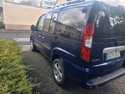 Blau Gebraucht 2007 Fiat Doblò Van / Kleinbus | 4.800 €