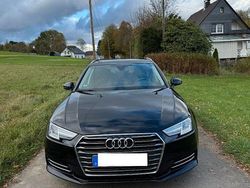 Schwarz Gebraucht 2016 Audi A4 Ambiente Kombi | 13.900 € (Guter Preis)
