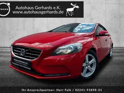 Rot Gebraucht 2013 Volvo V40 You! Kombi | 9.777 € (Fairer Preis)