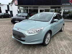 Grau Gebraucht 2014 Ford Focus Electric Kleinwagen | 6.980 €