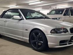 Silber Gebraucht 2003 BMW 318 Cabriolet Cabrio | 4.950 € (Fairer Preis)