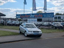 Grau Gebraucht 2002 Audi A3 Ambiente Kleinwagen | 3.499 € (Etwas zu teuer)