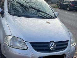Grau Gebraucht 2004 VW Fox Kleinwagen | 1.700 € (Etwas zu teuer)