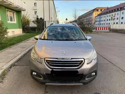 Silber Gebraucht 2014 Peugeot 2008 Active SUV | 6.000 € (Fairer Preis)