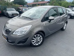 Braun Gebraucht 2013 Opel Meriva Active Van / Kleinbus | 6.450 € (Fairer Preis)