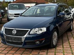 Blau Gebraucht 2009 VW Passat Kombi | 1.800 € (Superpreis)